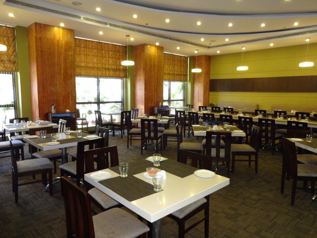Regenta Central Deccan Chennai, Royapettah Extérieur photo
